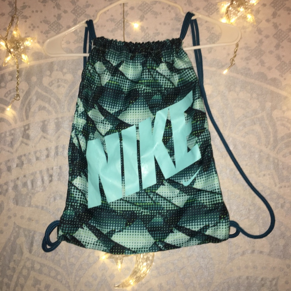 Nike drawstring backpack